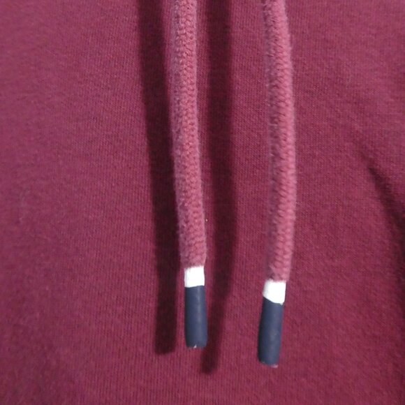 PENGUIN by MUNSINGWEAR | large | Burgundy Hooded Sweatshirt / Hoodie - Picture 10 of 16
